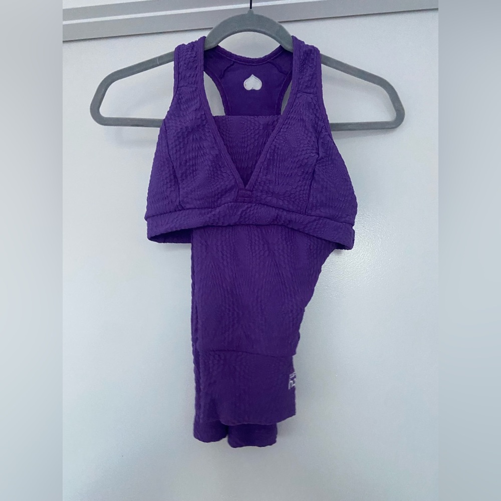 Perfect condition booty by brabants leggings and sports bra set